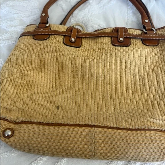 Michael Kors Woven Tan and Brown Shoulder Bag - Picture 6 of 15